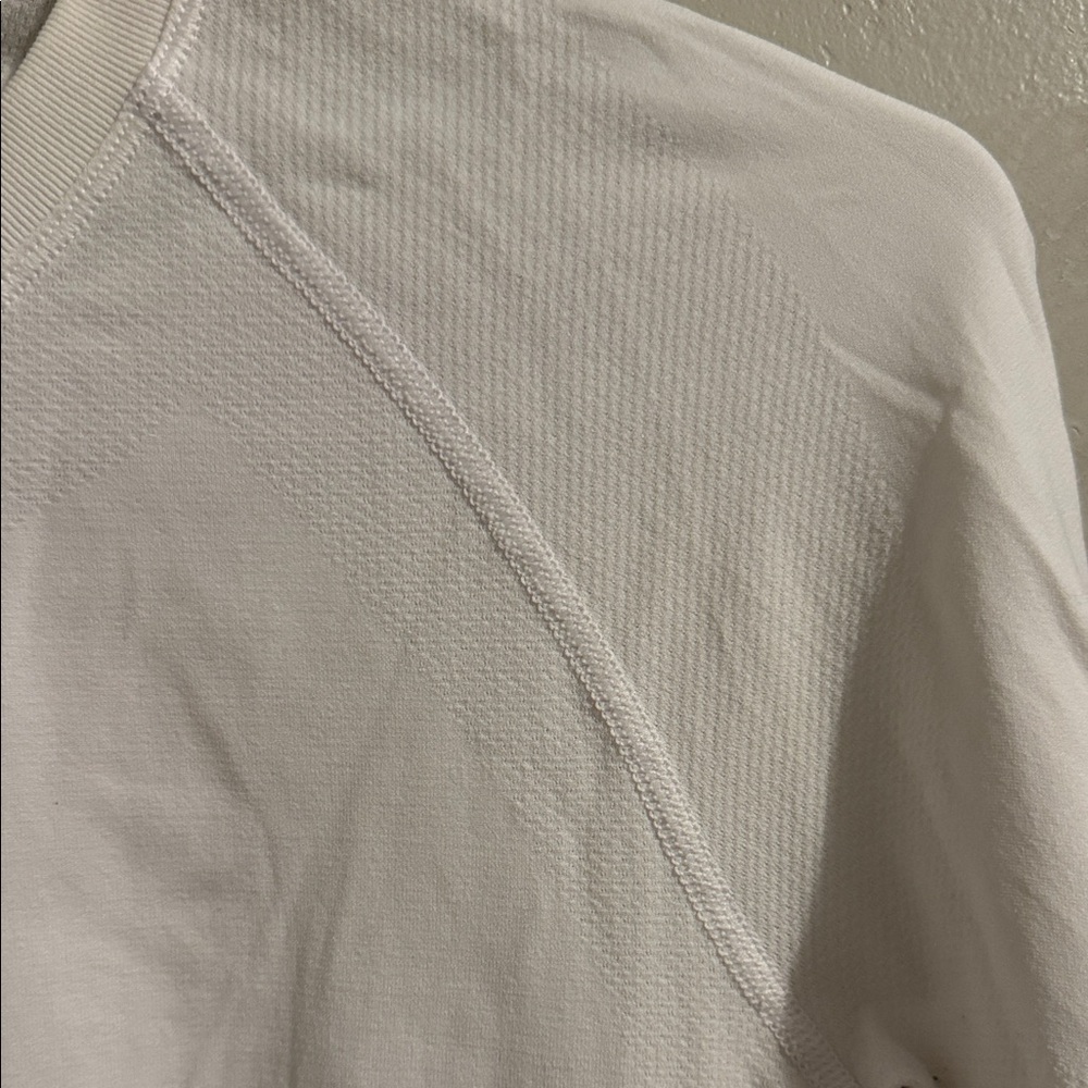 Athleta White Long Sleeve Running Top Small - Picture 3 of 9